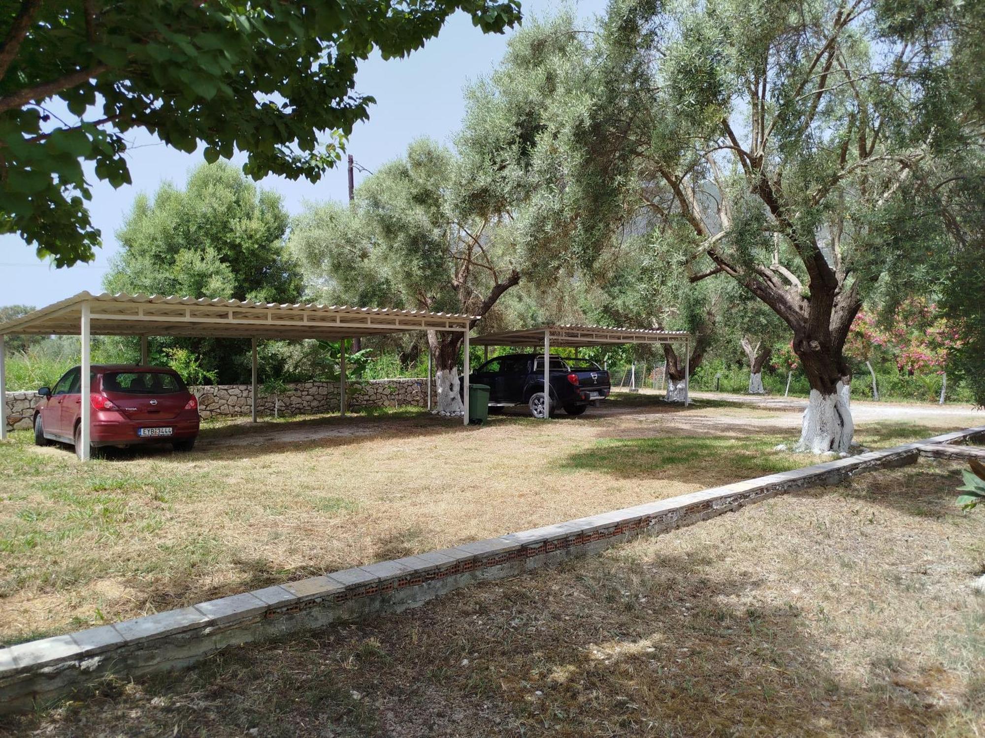 Riverside Αpartments Vasilikí Buitenkant foto